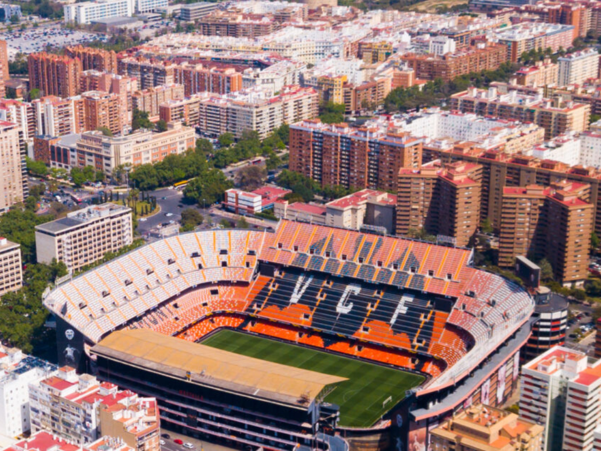 España propone dos ciudades como sedes para el Mundial 2030
