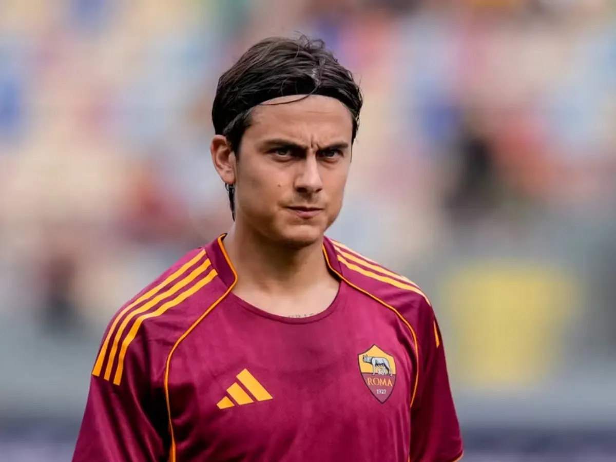 Dybala causa baja en la Roma tras operación