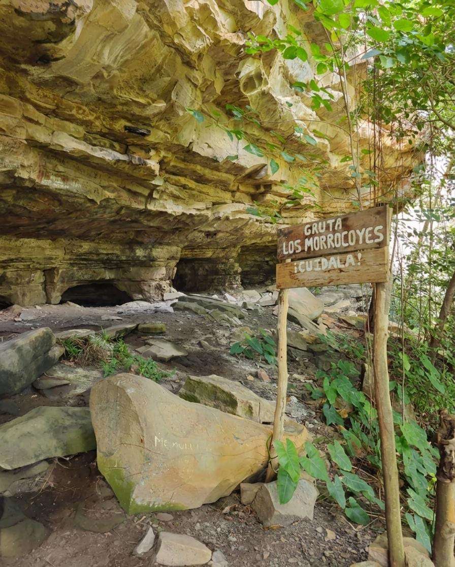 La Gruta delos Morrocoyes es un viajea la prehistoria