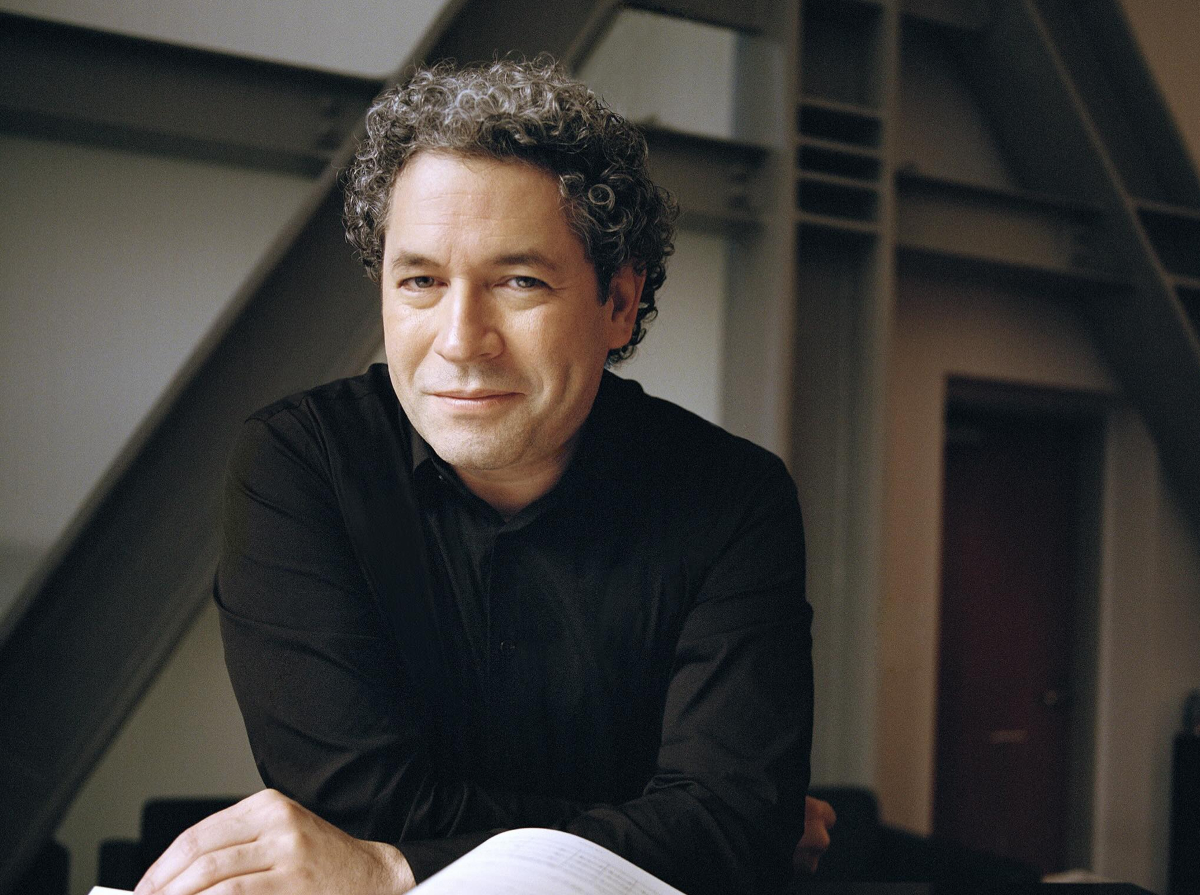 Gustavo Dudamel y la Filarmonica de ny tomaran Barcelona