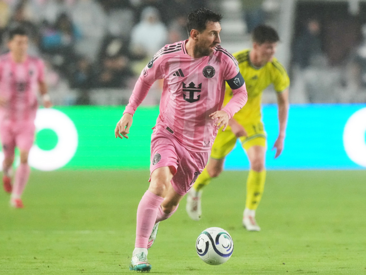 Messi llega a los 900 goles