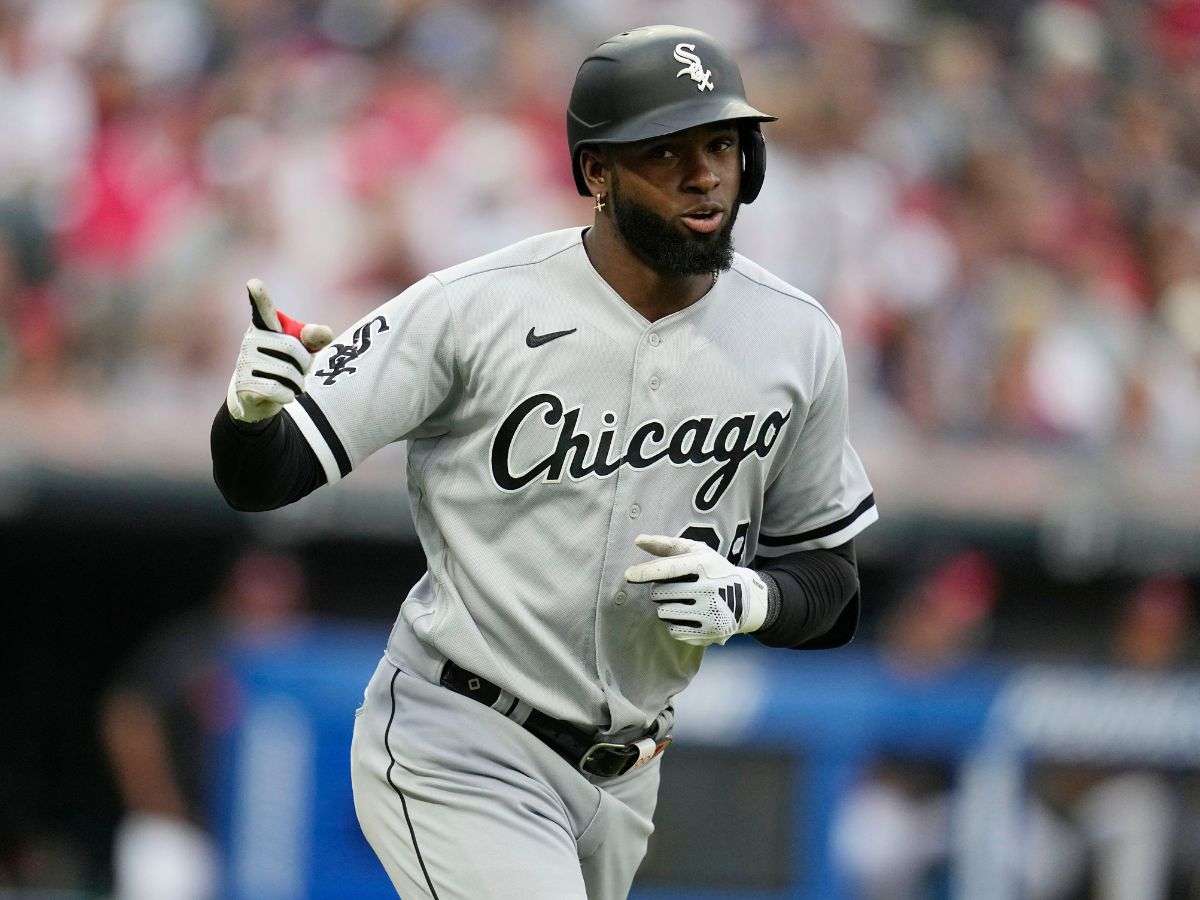 Carlos Mendoza habla sobre el futuro de Luis Robert Jr