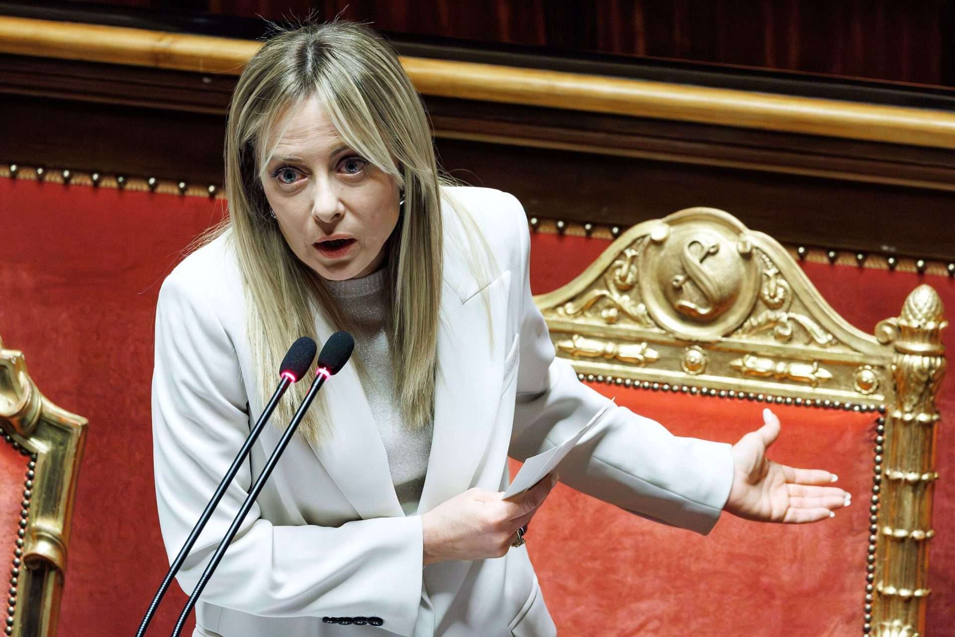 Italianos rechazan reforma judicial de Meloni