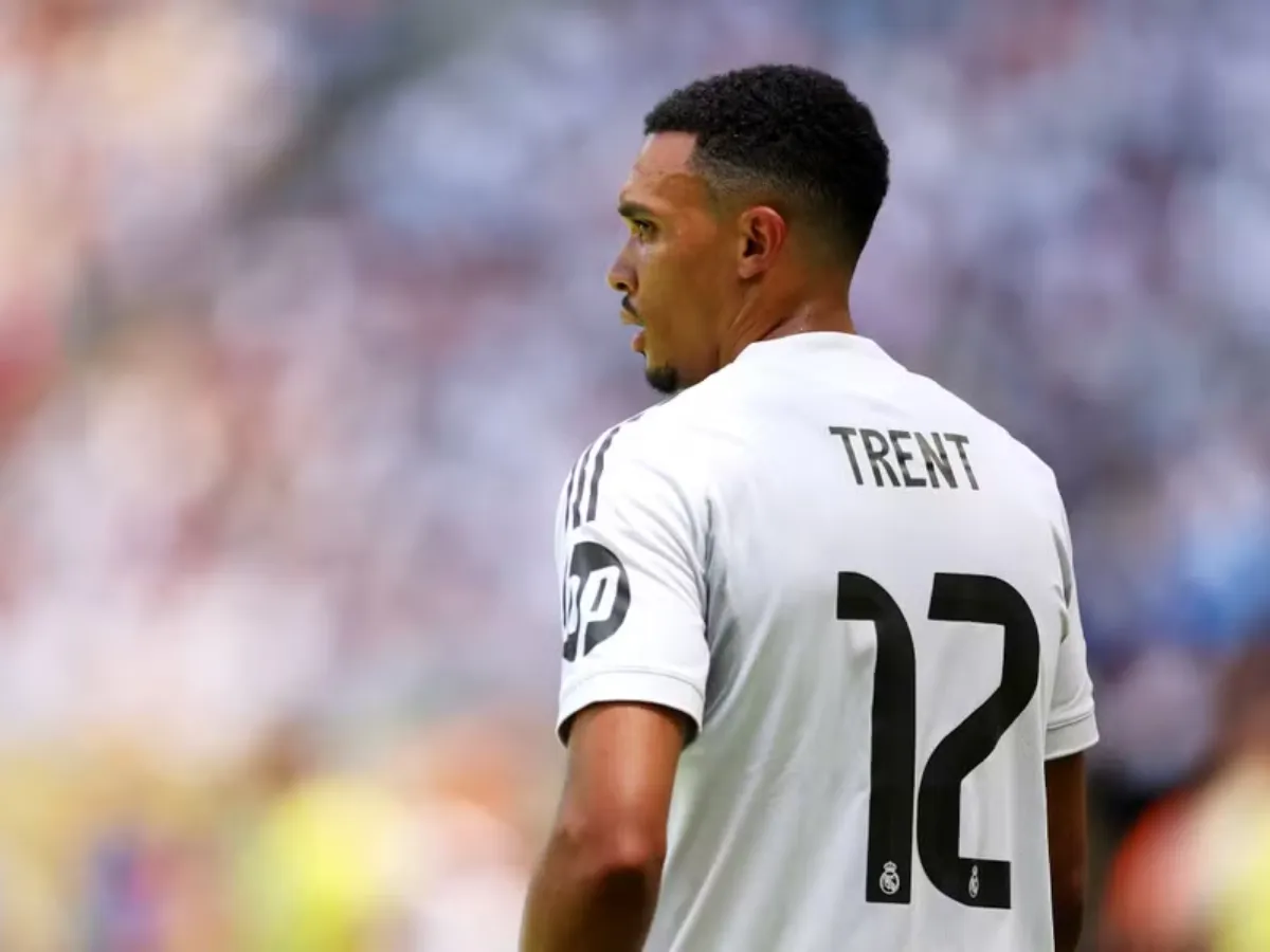 Trent Alexander-Arnold no fue convocado con inglaterra