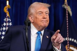 Trump amenazó a Irán con atacar sus centrales eléctricas