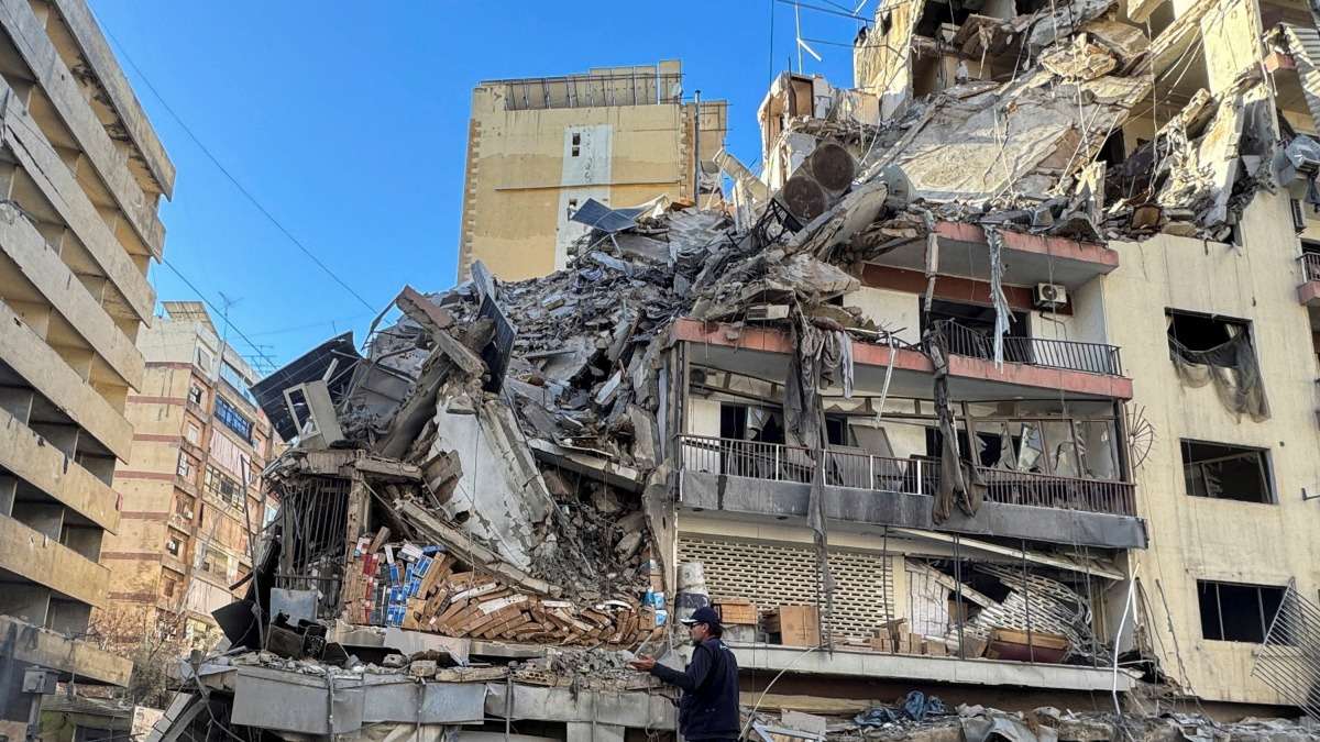 Bombardeos de EEUU e Israel dejan hasta ahora 1.230 muertos en Irán