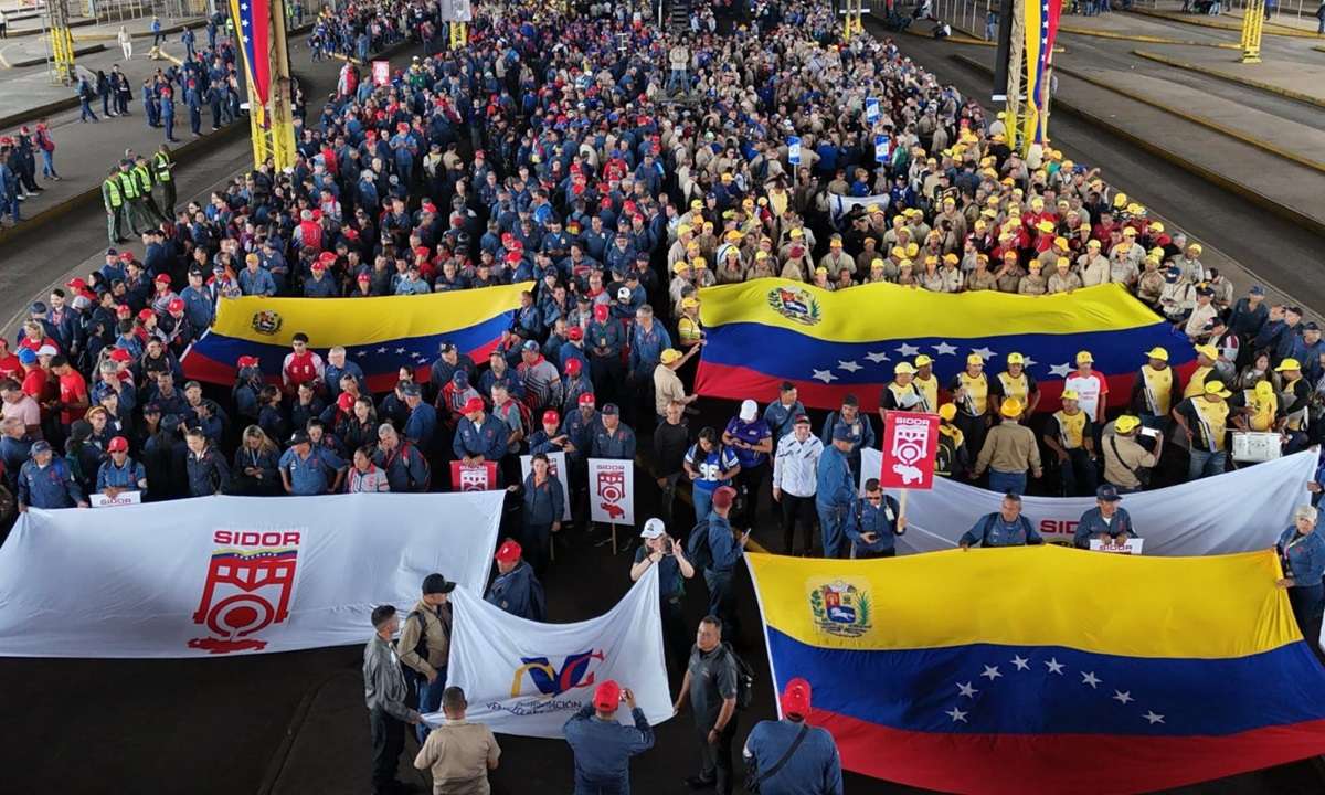 Trabajadores de Bolívar exigen cese de sanciones