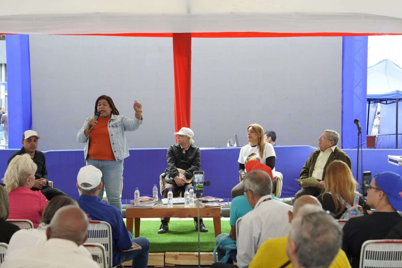 Tribuna Antiimperialista consolida el camino hacia la democracia directa del pueblo