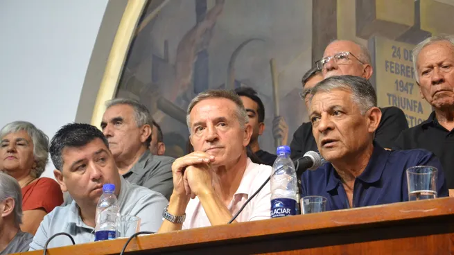 Introducen amparo a reforma laboral de Milei