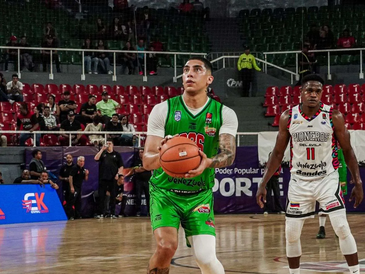 Cocodrilos apaleó a Pioneros en el debut de Seoane