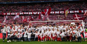 El Bayern de Munich golea 4-2 al Stuttgart y se corona campeón de la Bundesliga