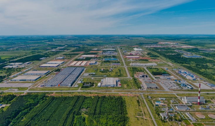 "Sus almas brillantes salvan vidas": el impacto de las jóvenes latinas en ZEE de Rusia