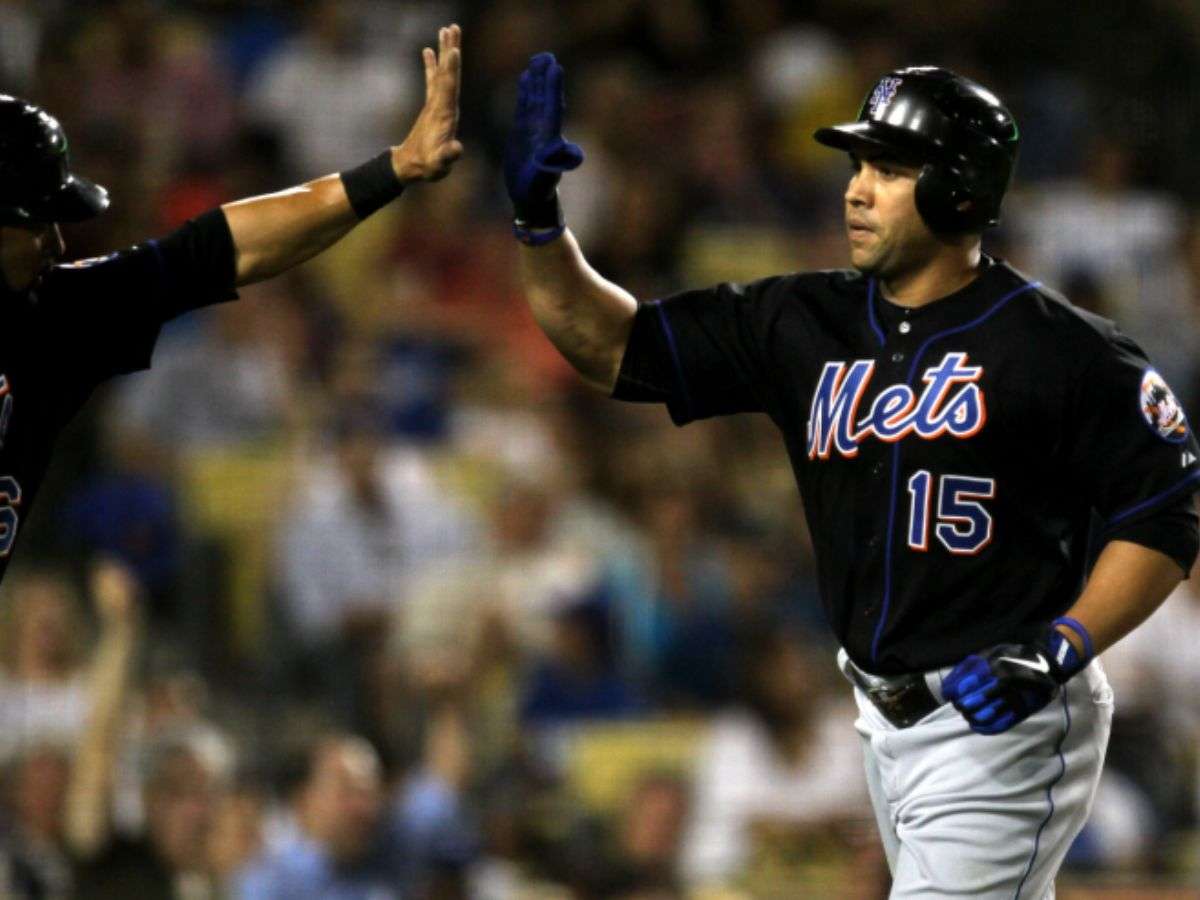Mets rinden homenaje a Carlos Beltran y retiran su número