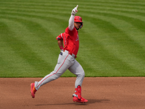 Oswald Peraza, bujía ofensiva de los Angelinos