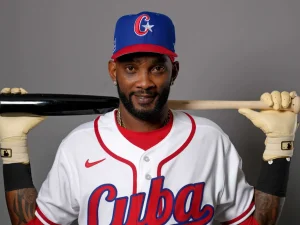 Alexéi Ramírez dio positivo en el CMB