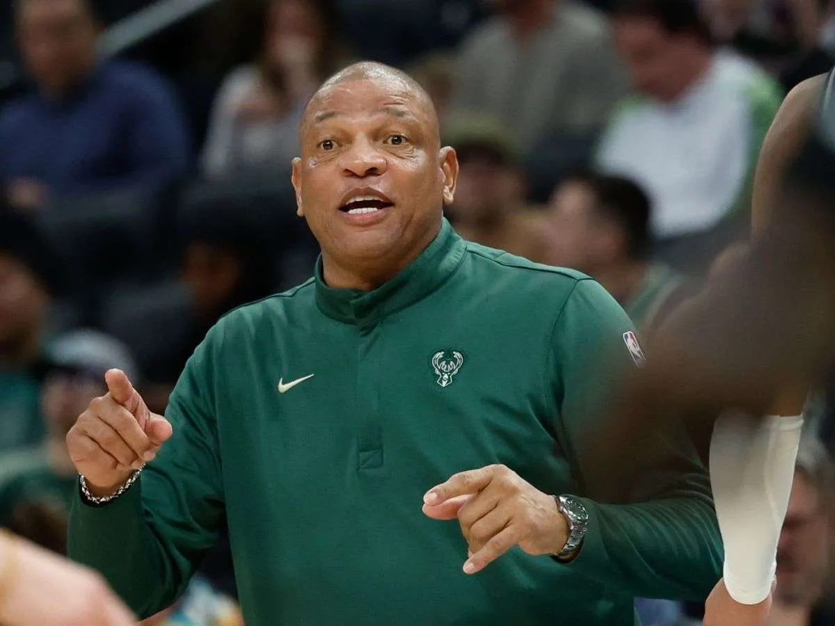 Doc Rivers renuncia como entrenador de Bucks