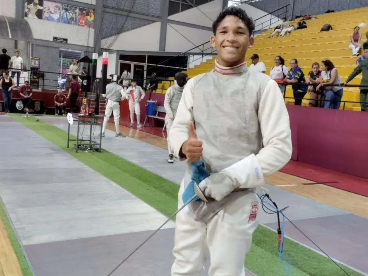 Esgrima rumbo a Mundial en Brasil