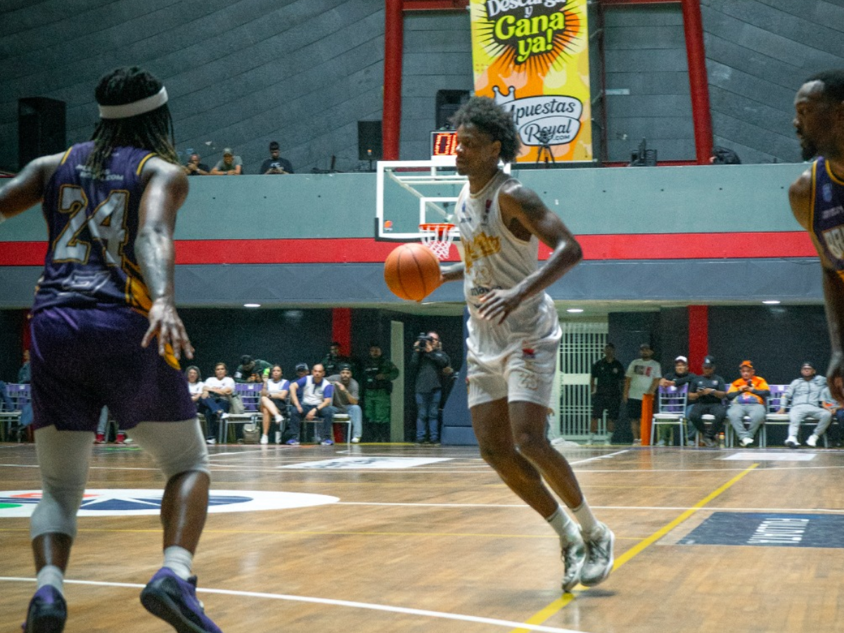 Nazhiah Carter es imbatible con Gaiteros