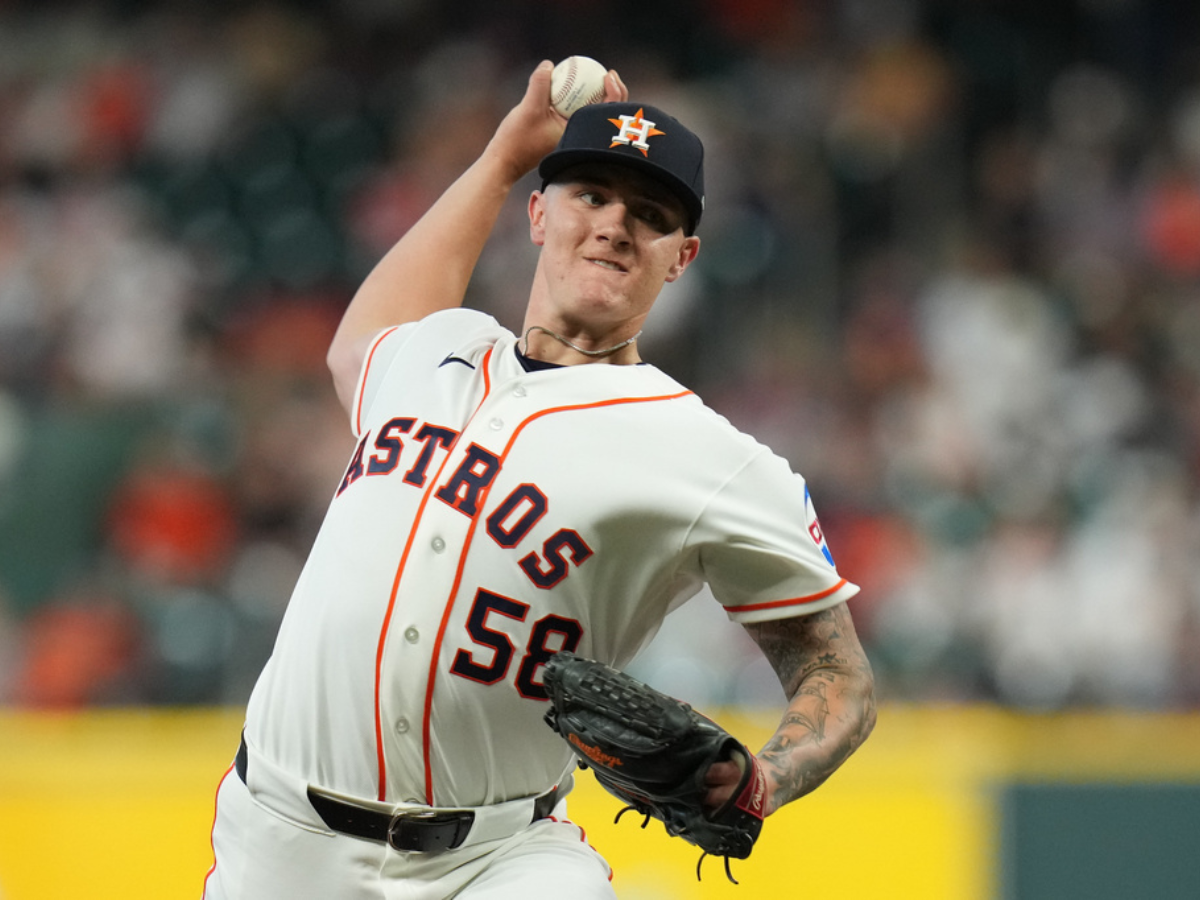 Hunter Brown controló a Boston