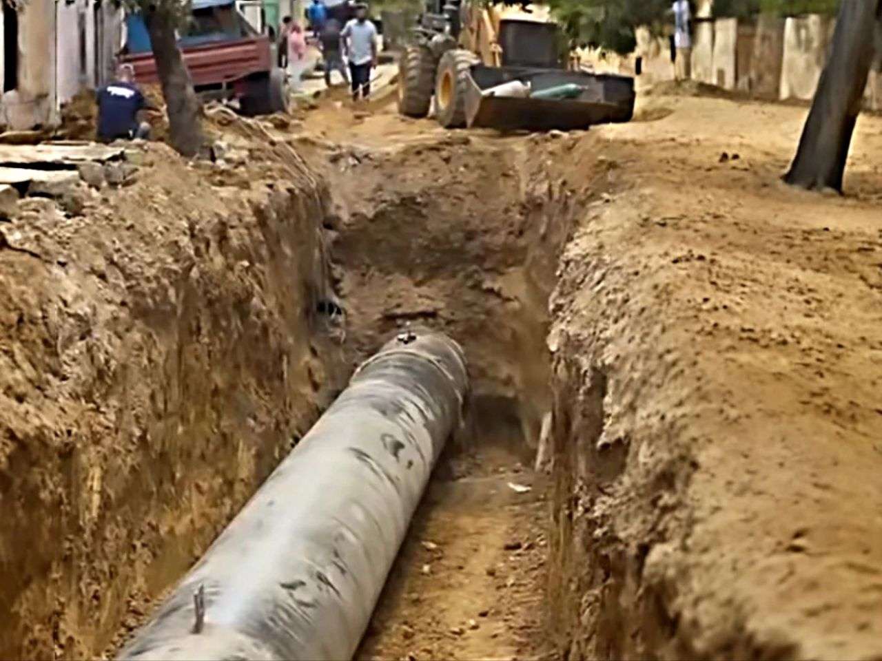 Sustituyen 120 metros de tubería en Santa Teresa del Tuy