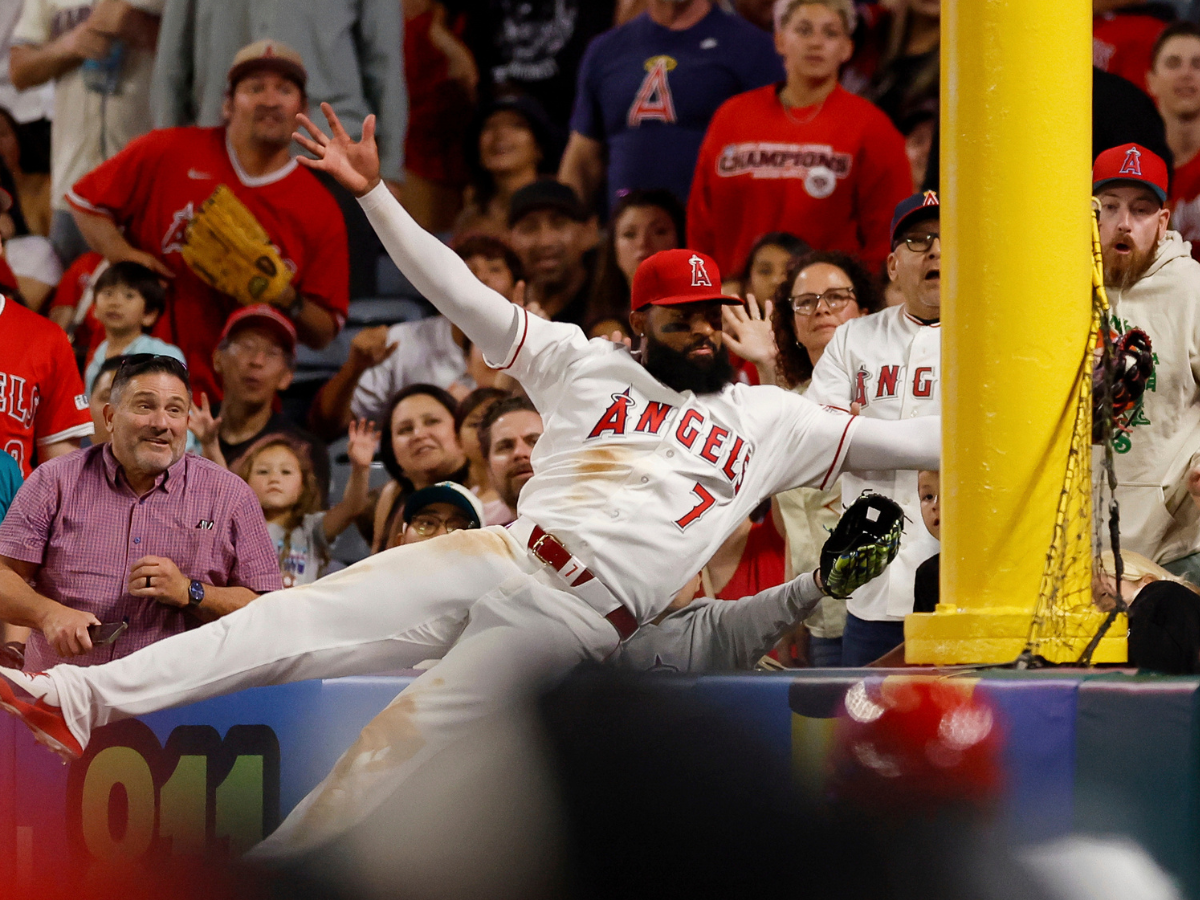 Guante de los tres robos de HR de Adell irá al HOF