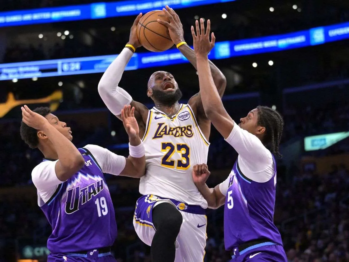 Lakers vencen y se alistan para los playoffs
