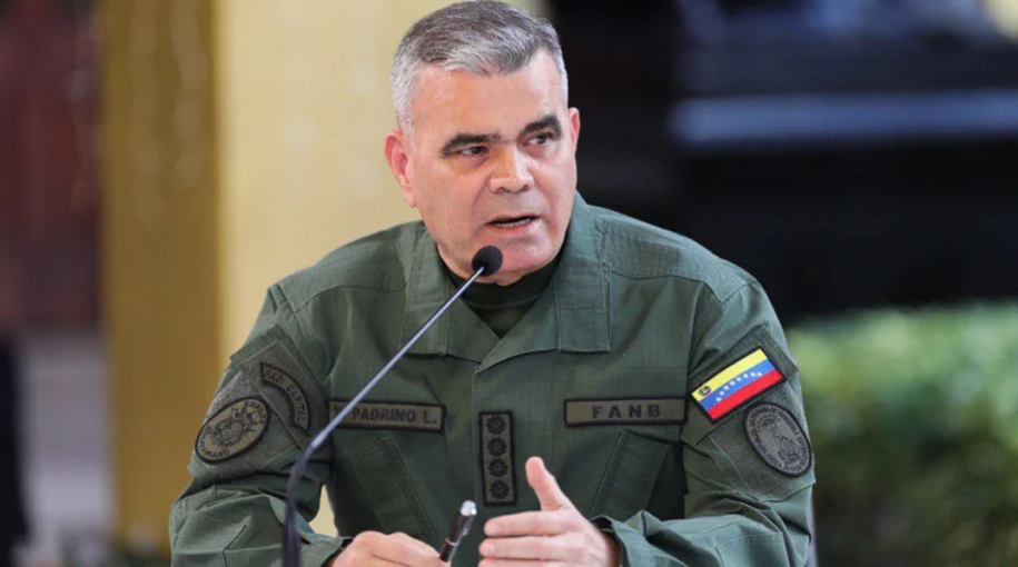 Vladimir Padrino López designado como ministro de Agricultura