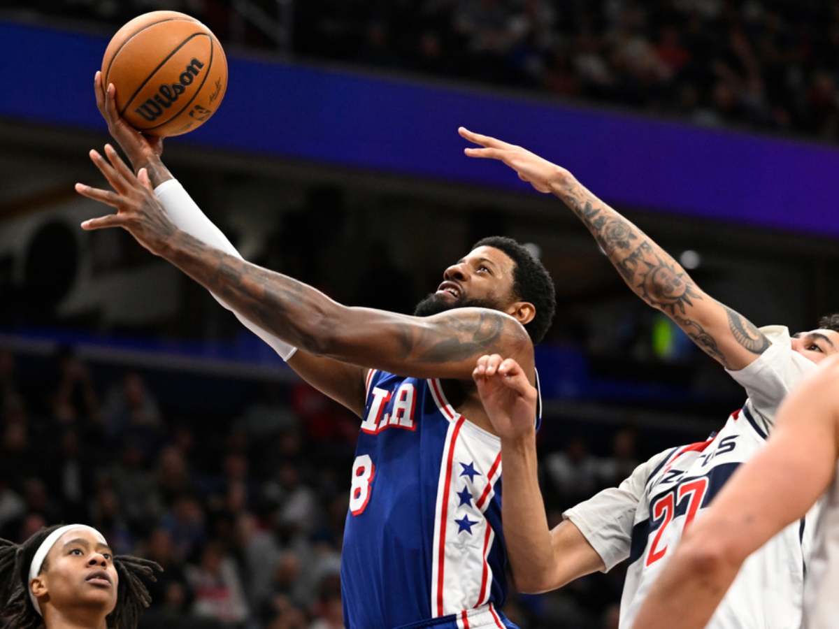Paul George anota 39 puntos y 76ers apalean a Wizards