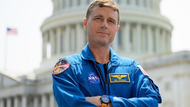 La confesión de un astronauta del Artemis II sobre lo que vivió al orbitar la Luna y regresar a la Tierra