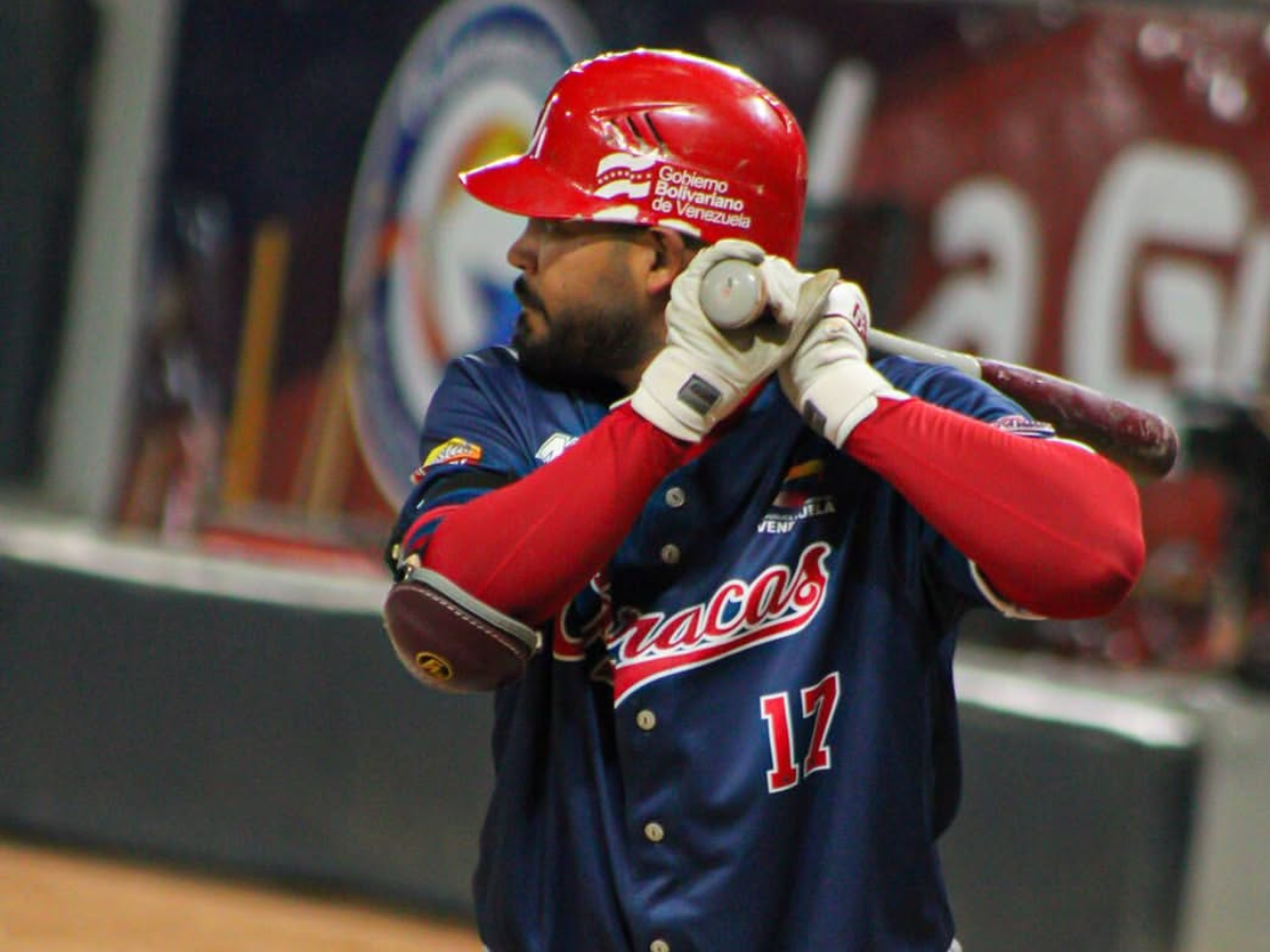 Senadores consiguió una victoria sufrida ante Samanes