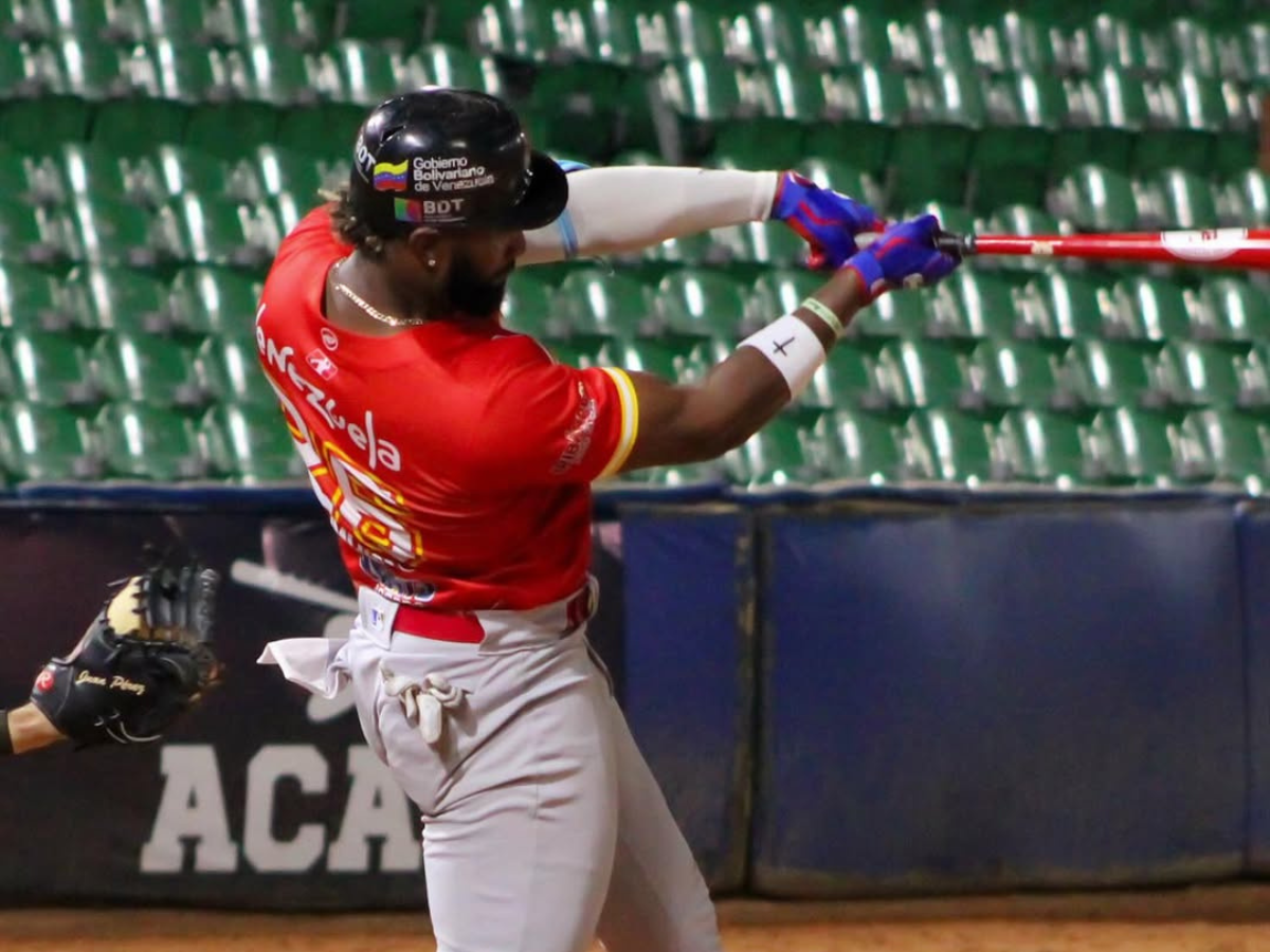 Guerreros mantiene la paridad en la cima tras triunfo ante Samanes