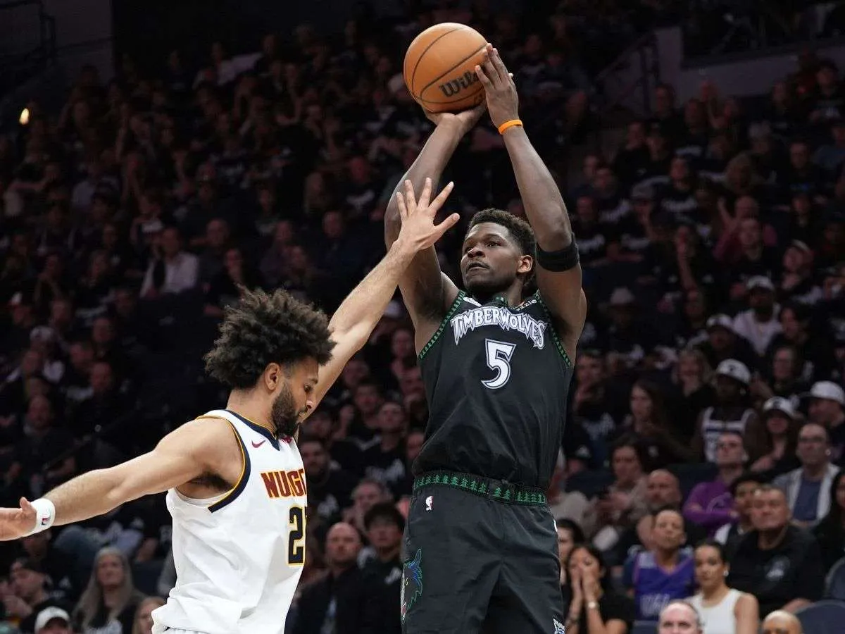 Timberwolves vencieron a Nuggets y lideran la serie