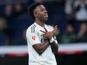El Real Madrid le presentó una nueva oferta a Vinicius
