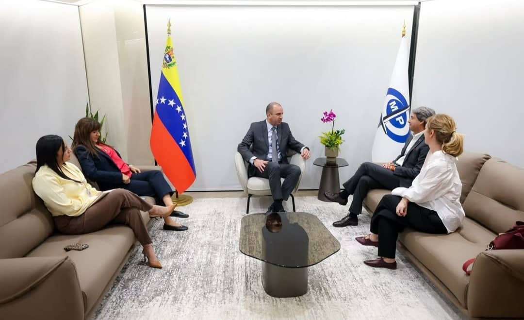 Fiscal se reúne con representantes de la ONU