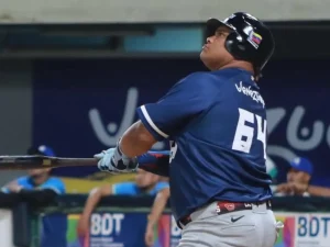 Centauros se quedó con el primer duelo del litoral