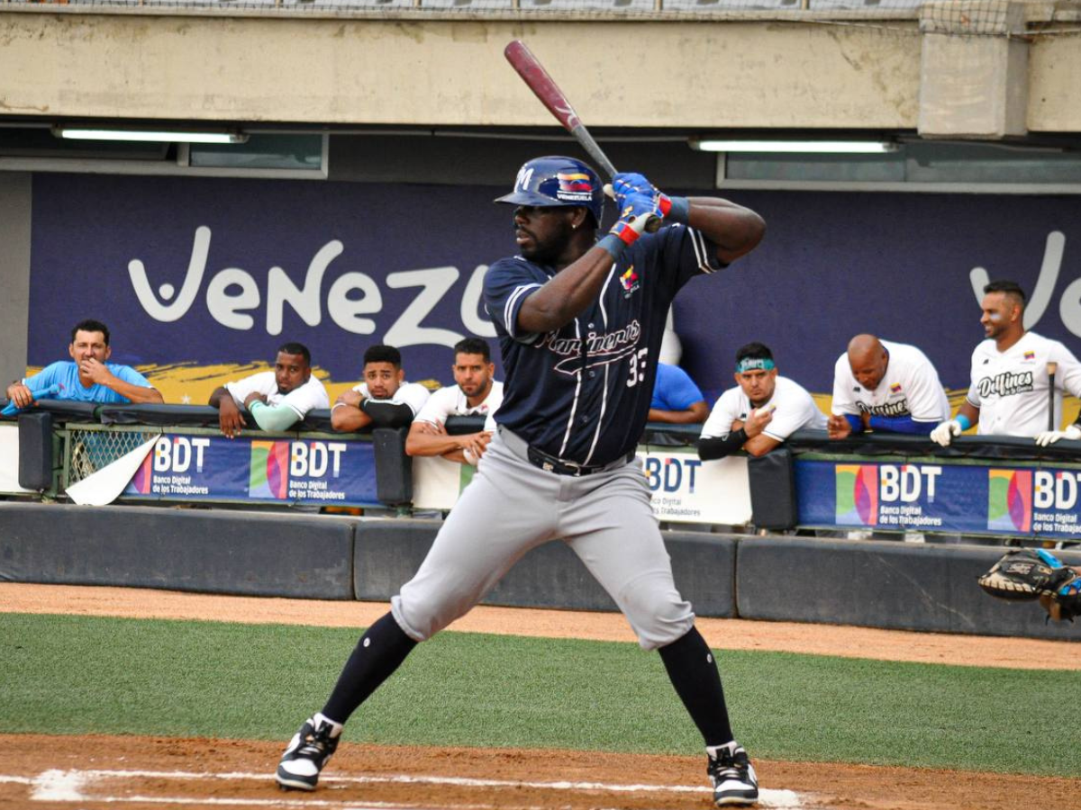 Marineros vence a Caciques en el estreno de la LMBP en La Isla