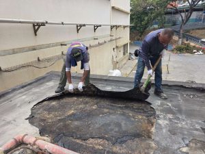 Recuperan Hospital Vargas de La Guaira