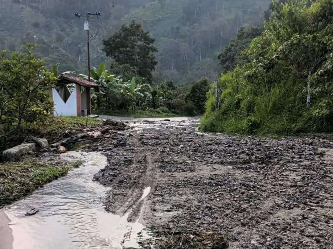 Despliegan dispositivos de prevención en Ejido por lluvias