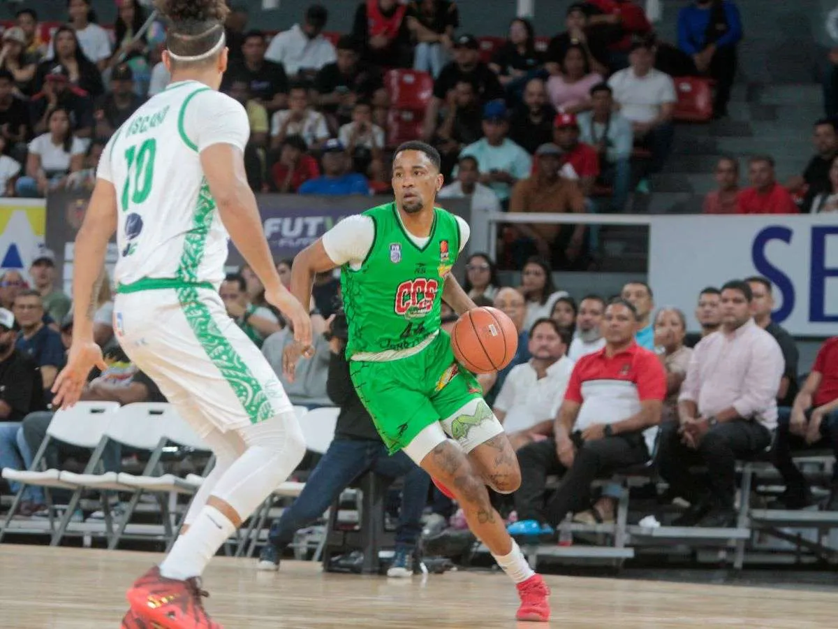 Luis Montero se hizo grande para acercar a Cocodrilos a la final