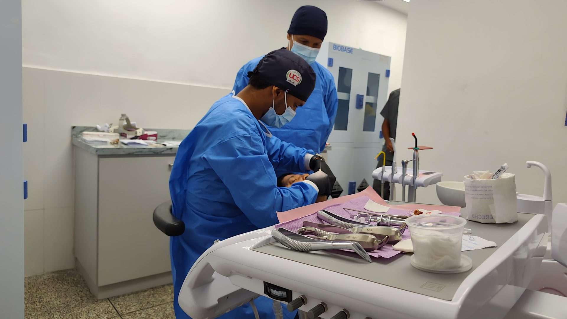 Misión Sonrisa entregó 120 prótesis dentales a 66 pacientes en La Guaira