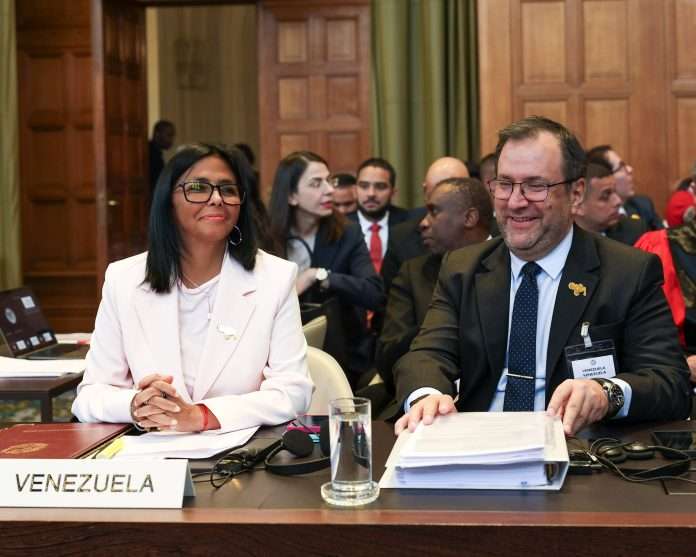 "Los venezolanos aman nuestro proceso de independencia, amamos a nuestros héroes y heroínas de la independencia"