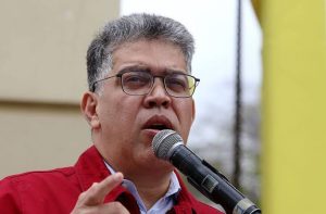 Jaua se desliga de los Rodríguez y conforma coalición contra tutelaje de EEUU