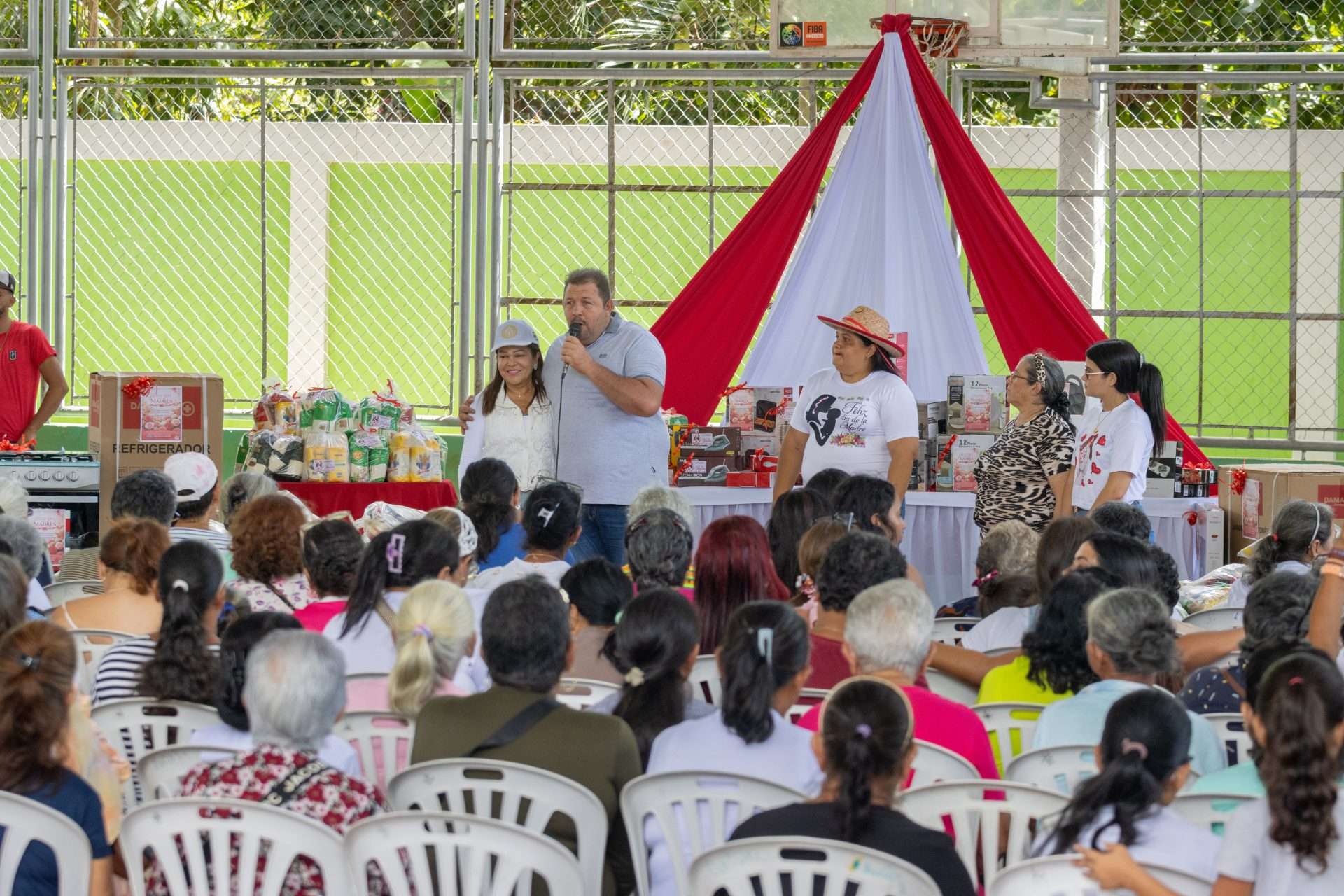 En Nueva Esparta rindieron tributo a las madres en su día