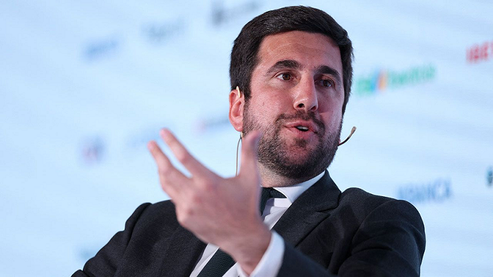 Enrique Riquelme entra en carrera por la presidencia en el Real Madrid en 2026