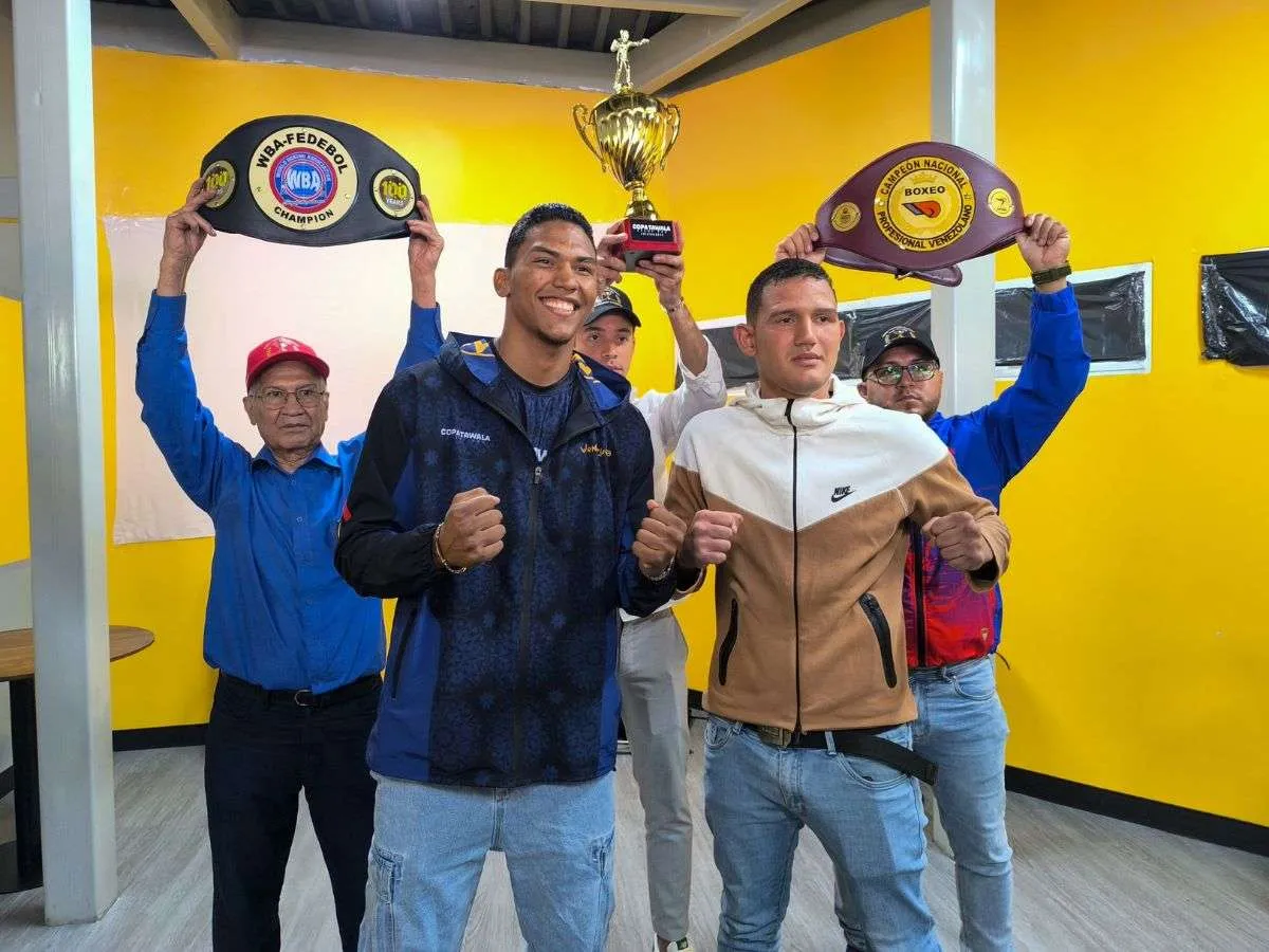 “TNT” Álvarez y Salazar prometen fuego en el ring