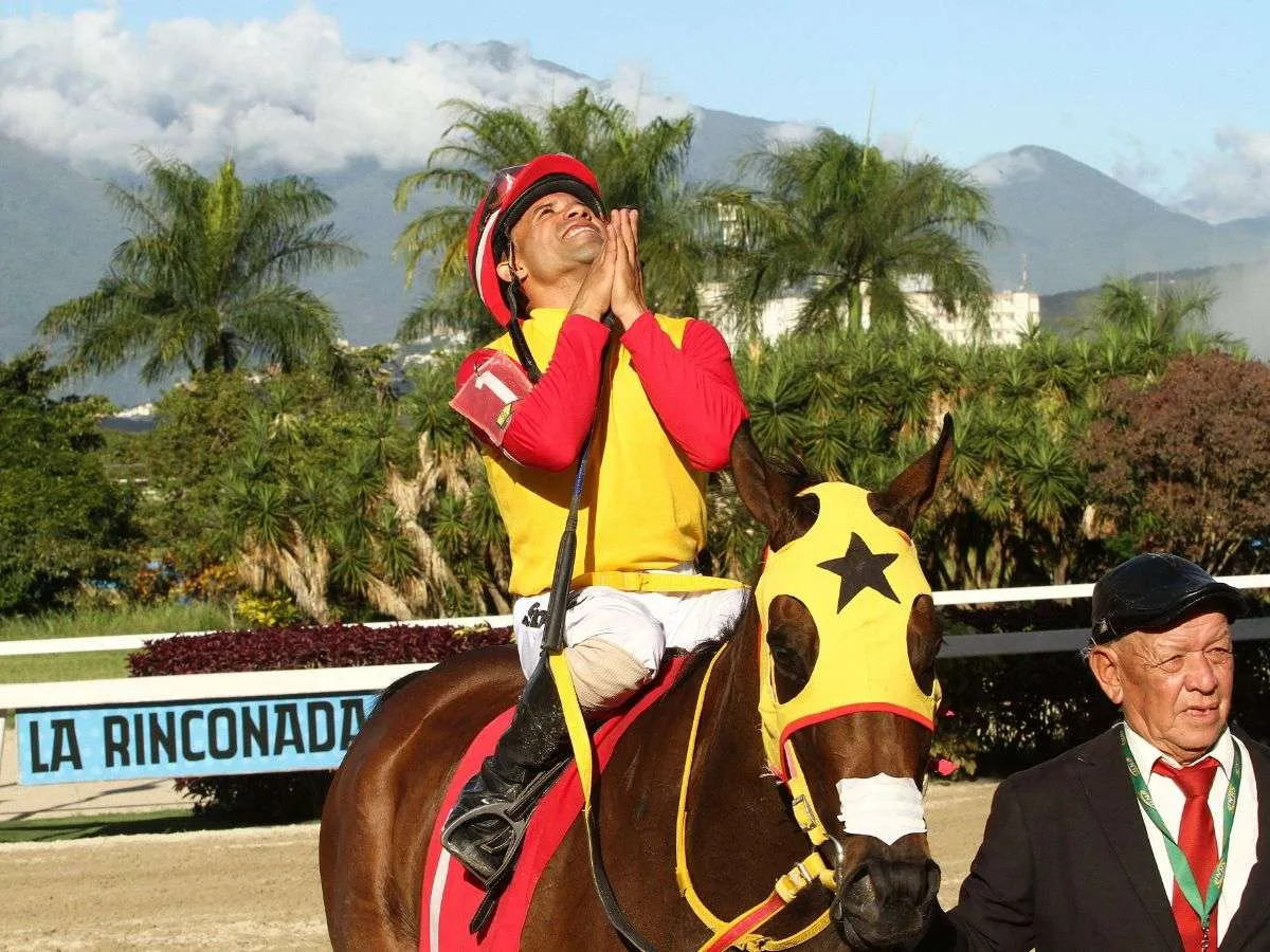 José Alejandro Rivero con cuatro lances en Caracas