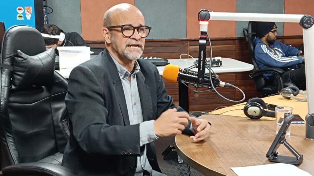 "No veo un escenario electoral, porque mete ruido a los proyectos de los EEUU", sostiene el analista de entorno político José Gregorio Yépez