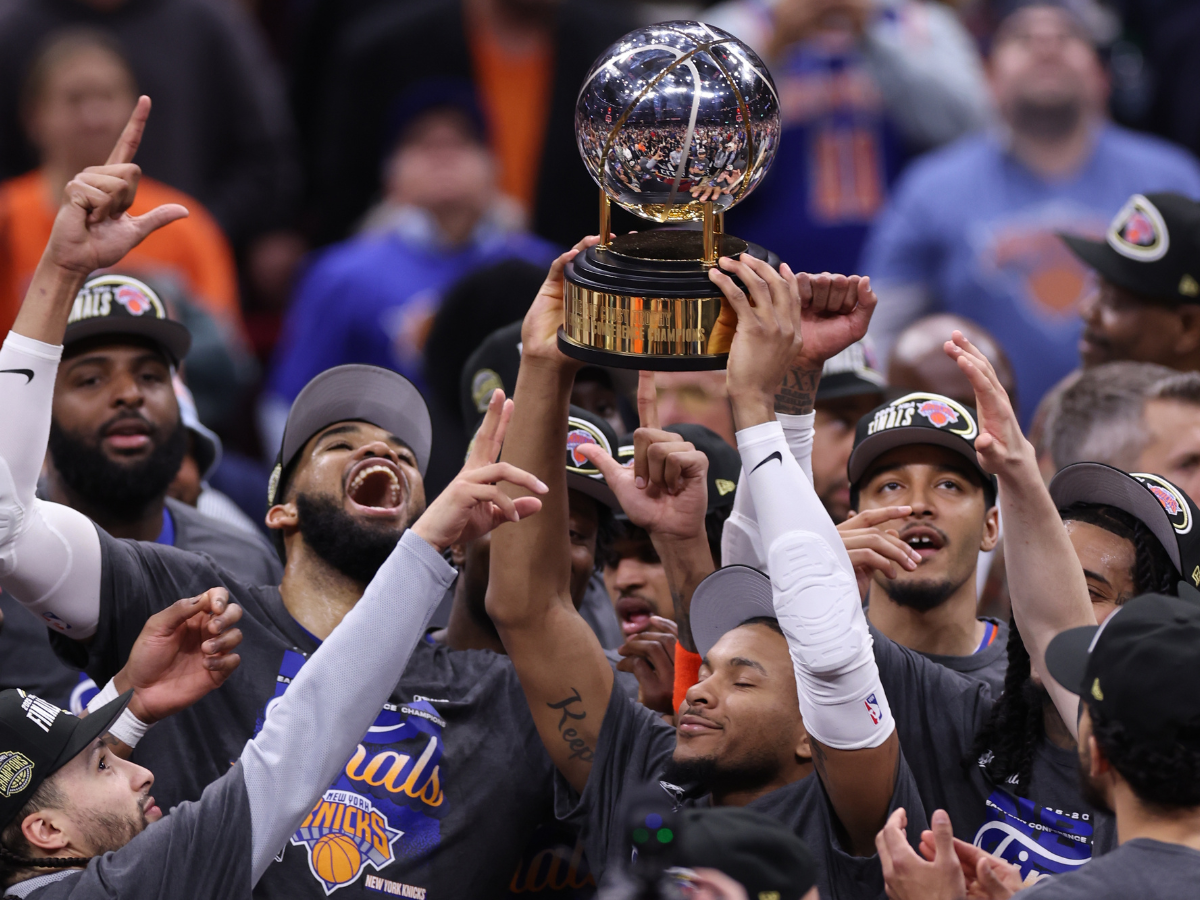 Knicks se coronan en el Este tras apalear a Cavaliers