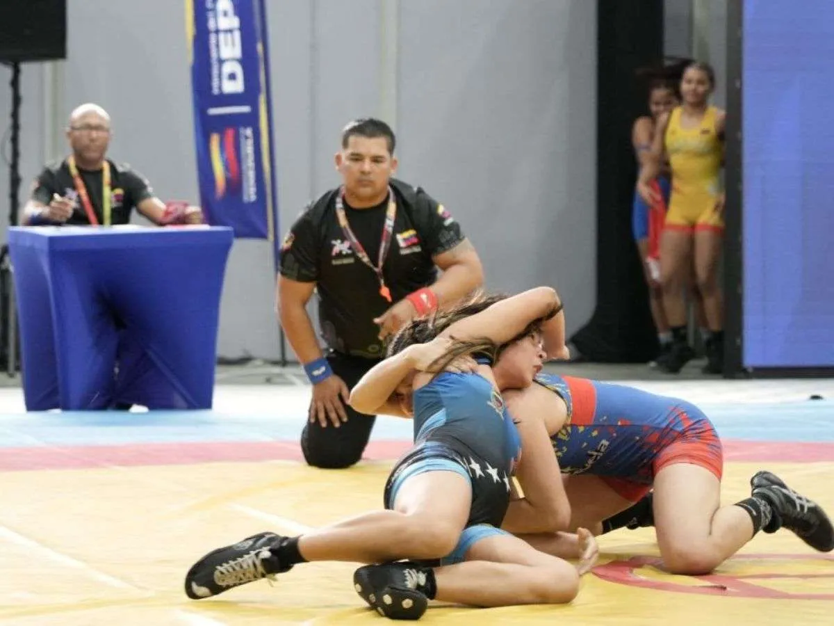 Liga Internacional de lucha al combate