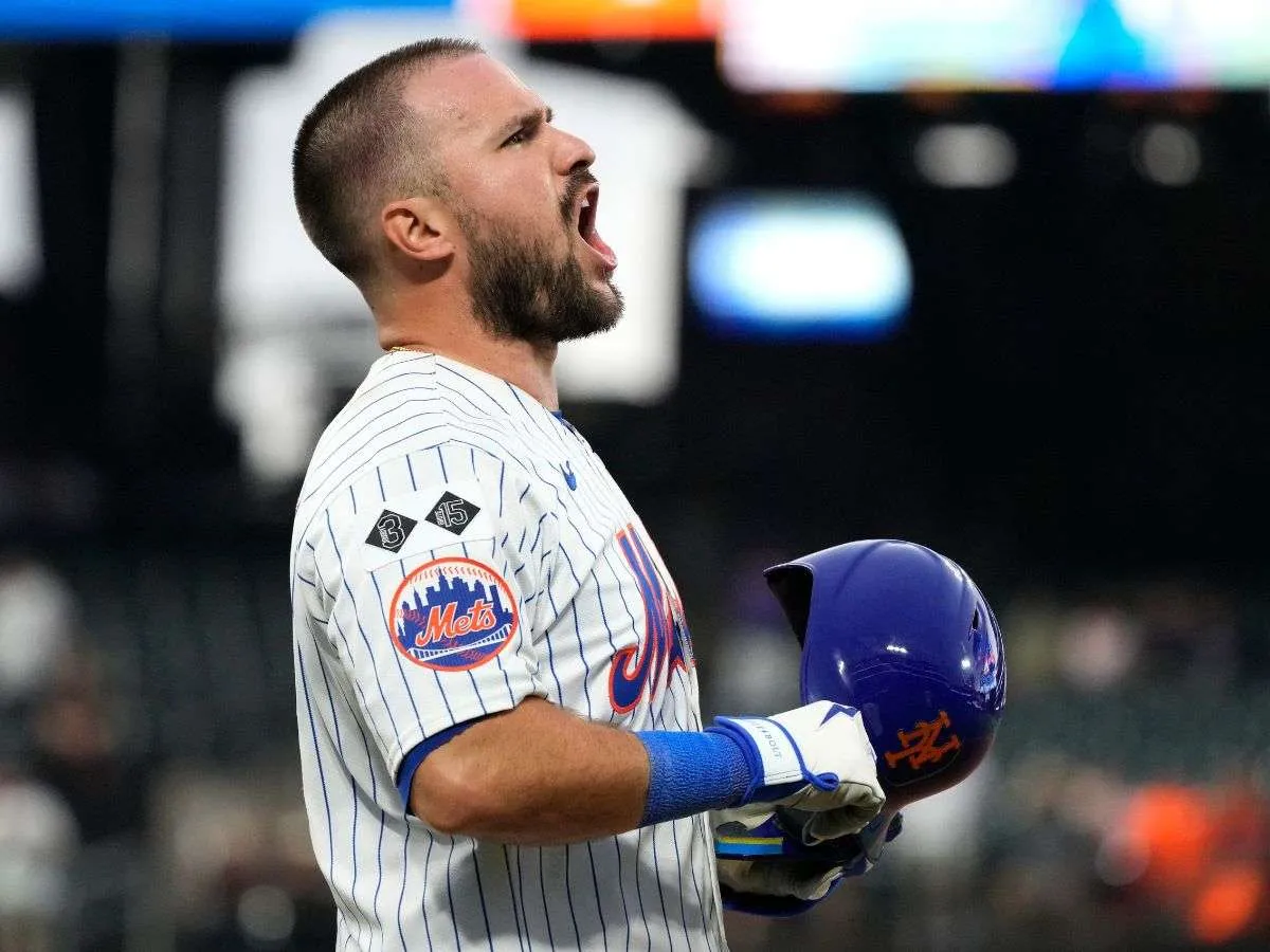 Luis Torrens firmó extensión con los Mets
